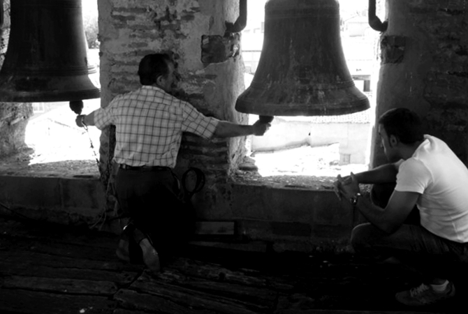 Toques de campana en Mozos de Cea