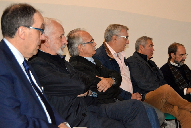 Chamosa, Salvador Guti&eacute;rrez, Carri&oacute;n, Jos&eacute; Ram&oacute;n Bajo, Joaqu&iacute;n Torn&eacute; y Felipe Sahag&uacute;n