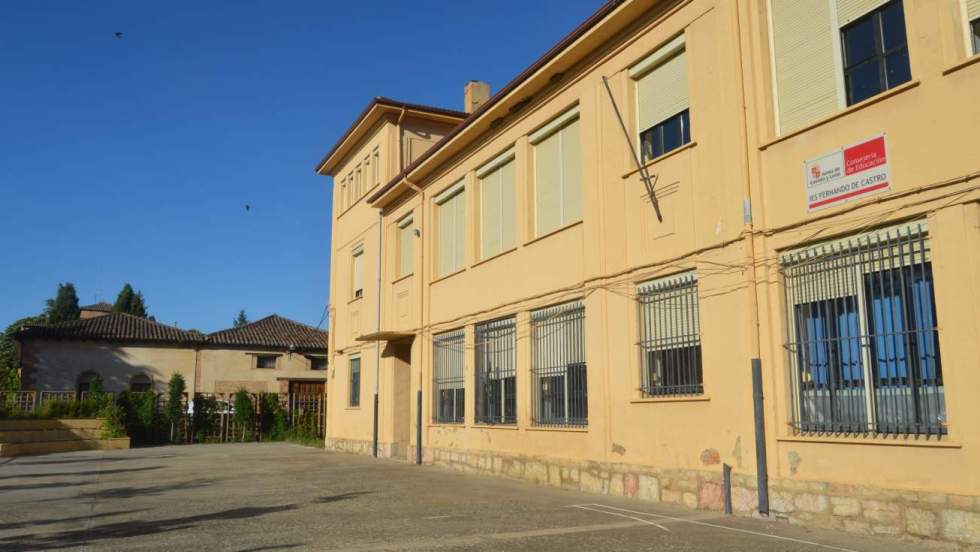 Movilizaci&oacute;n estudiantil en Sahag&uacute;n por la dignidad del instituto