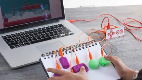 CyLDigital monta en Sahagún un laboratorio tecnológico infantil de iniciación a la robótica