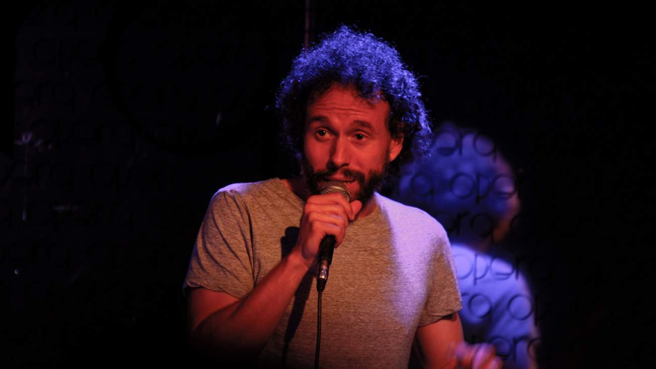 Manu Badenes toma este s&aacute;bado el testigo del ciclo &lsquo;Mon&oacute;logos&rsquo;