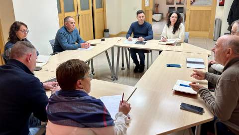 Cendón apuesta por el plan 'Territorio 30 minutos' para garantizar conexiones eficaces entre los municipios y sus cabeceras