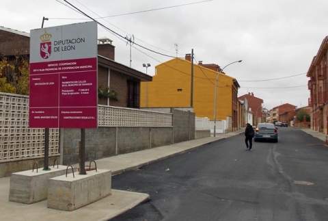 Imagen de archivo de una obra en Sahagún financiada por la Diputación
