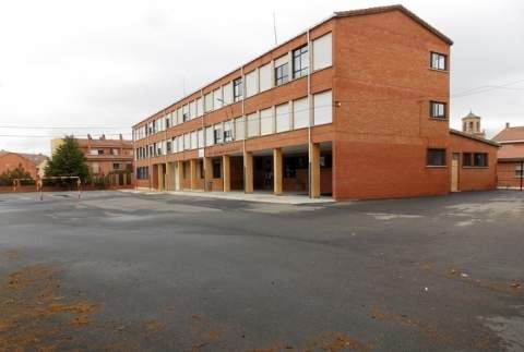 El Centro de Salud ocupará el solar del viejo colegio de la calle La Vega, que será demolido