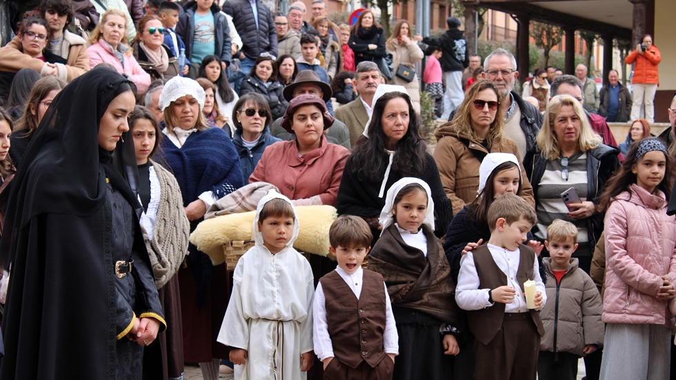 Sahag&uacute;n se vuelca en el adi&oacute;s a la reina Urraca I con un &eacute;xito rotundo de p&uacute;blico y participaci&oacute;n