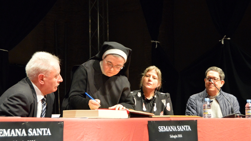 Sahag&uacute;n abraza su Pasi&oacute;n con un preg&oacute;n marcado por la m&iacute;stica y el recuerdo a Isabel Bravo