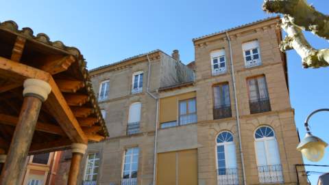 El grupo Live4Life adquiere en Sahagún el edificio histórico de Torbado para potenciar el Camino de Santiago