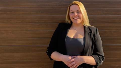 Vía de urgencia en el Salón de Plenos de Sahagún: el PP 'tira' del artículo 182 para completar su equipo de Gobierno