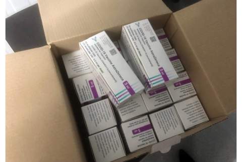 Sanidad suspende cautelarmente la vacunación frente a la COVID-19 con AstraZeneca