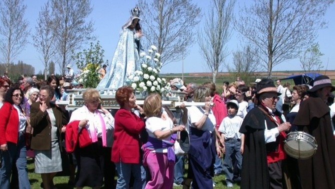 Devoción, folclore, gastronomía y patrimonio se unen en la Romería de San Marcos de Sahagún