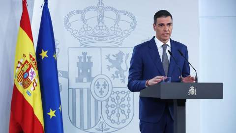 Pedro Sánchez comparece tras la caída del suministro. Imagen: Pool Moncloa / Fernando Calvo