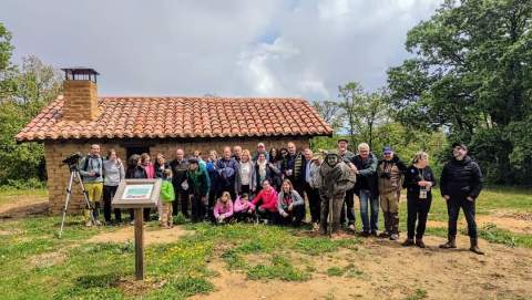 Dos talleres con una veintena de voluntarios recuperaron la edificación