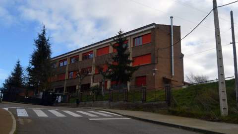 El Colegio Fray Bernardino 'abre' durante los días laborales del 24 de junio al 25 de julio