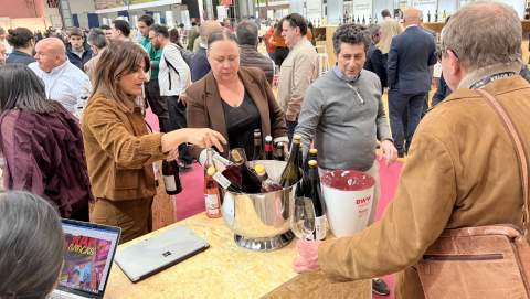Pincerna y Petra Merino se abren desde Grajal al mercado internacional en la feria Winemad de Madrid
