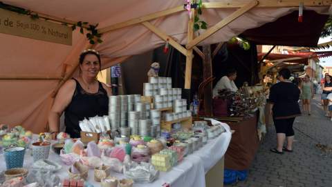 El mercado abre sus puertas el viernes por la tarde y estar&aacute; activo todo el fin de semana