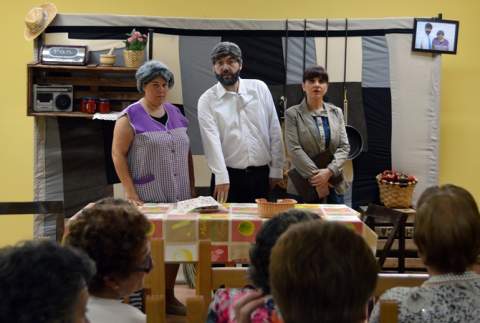 Imagen, de archivo, del teatro-foro feminista organizado este verano en Castrotierra