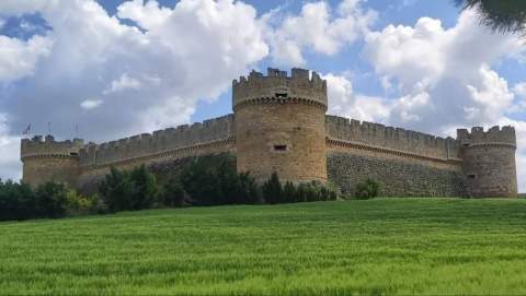 La explanada del castillo artillero es el espacio elegido para realizar las actividades