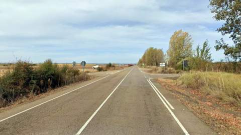 Una víctima mortal y dos heridos en una colisión lateral entre dos turismos en Villaselán