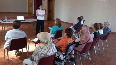 Programa de autonomía, autocuidado y participación social para mujeres en Calzadilla de los Hermanillos