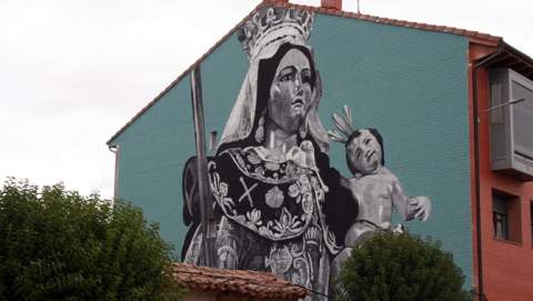 Mural de La Peregrina, patrona de Sahagún Mural de La Peregrina, patrona de Sahagún