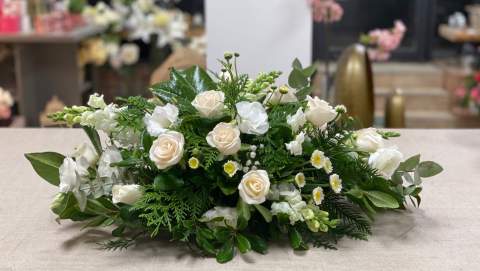 En Ros Mari Floristas creen que cada composición cuenta una historia