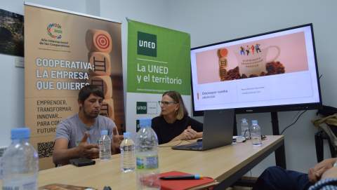 Participación de María Ramón, de Fecocyl y Alejandro García, de Pinaster