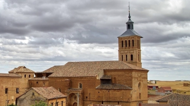 Una comida en Grajal recaudar&aacute; fondos para reparar la iglesia de San Miguel