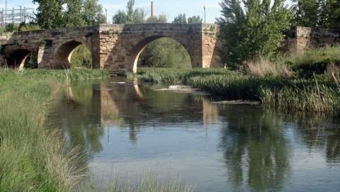 Puente Canto, en Sahagún